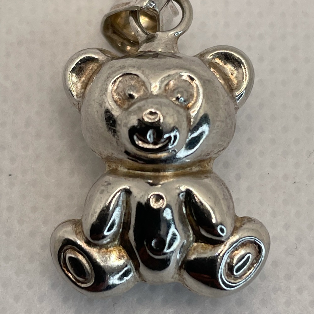 Teddy bear pendent